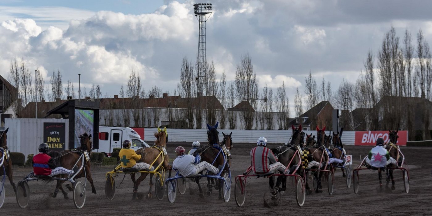 Piste gesloten wegens Waregem Koerse. 346